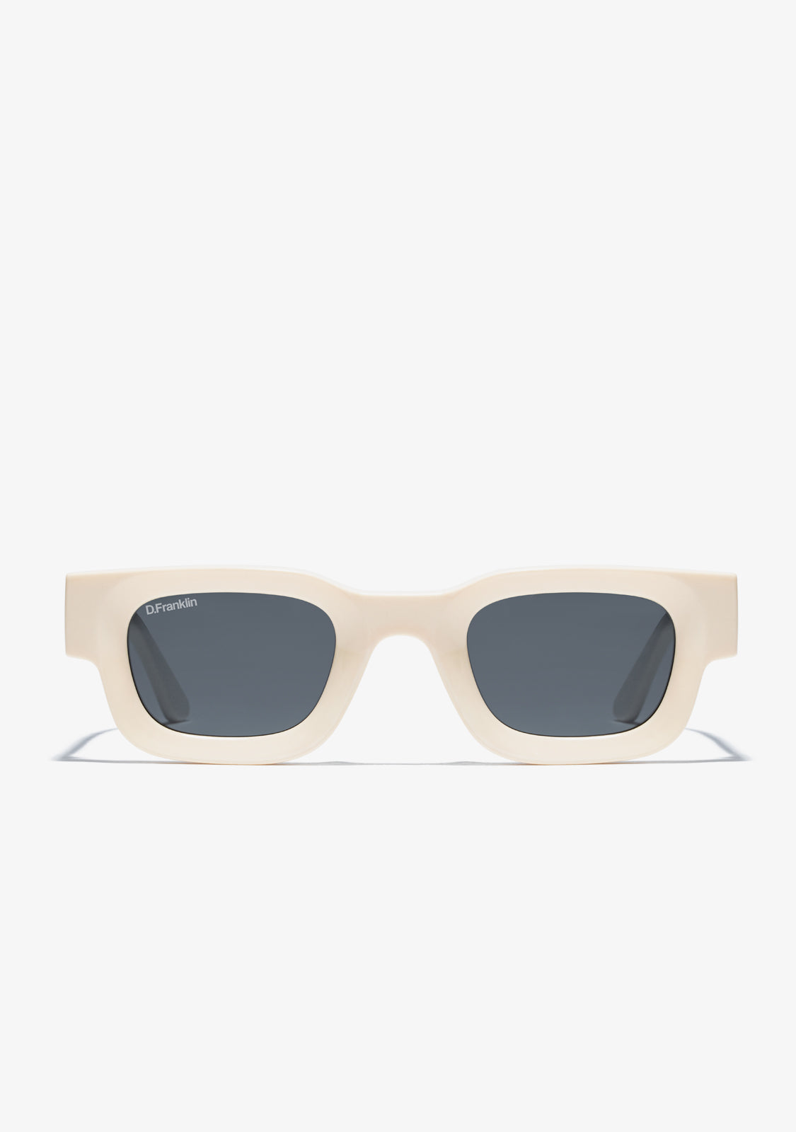 Bermuda Shiny White / Smoke