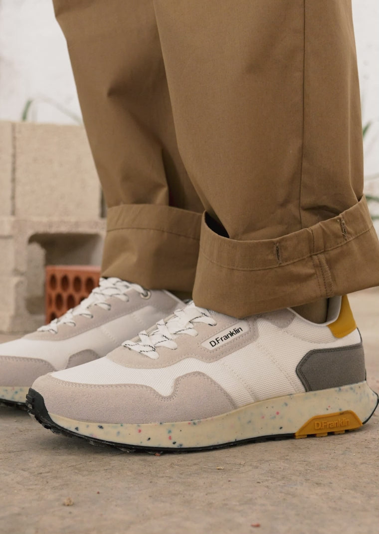 Load video: Active Nylon Basic White