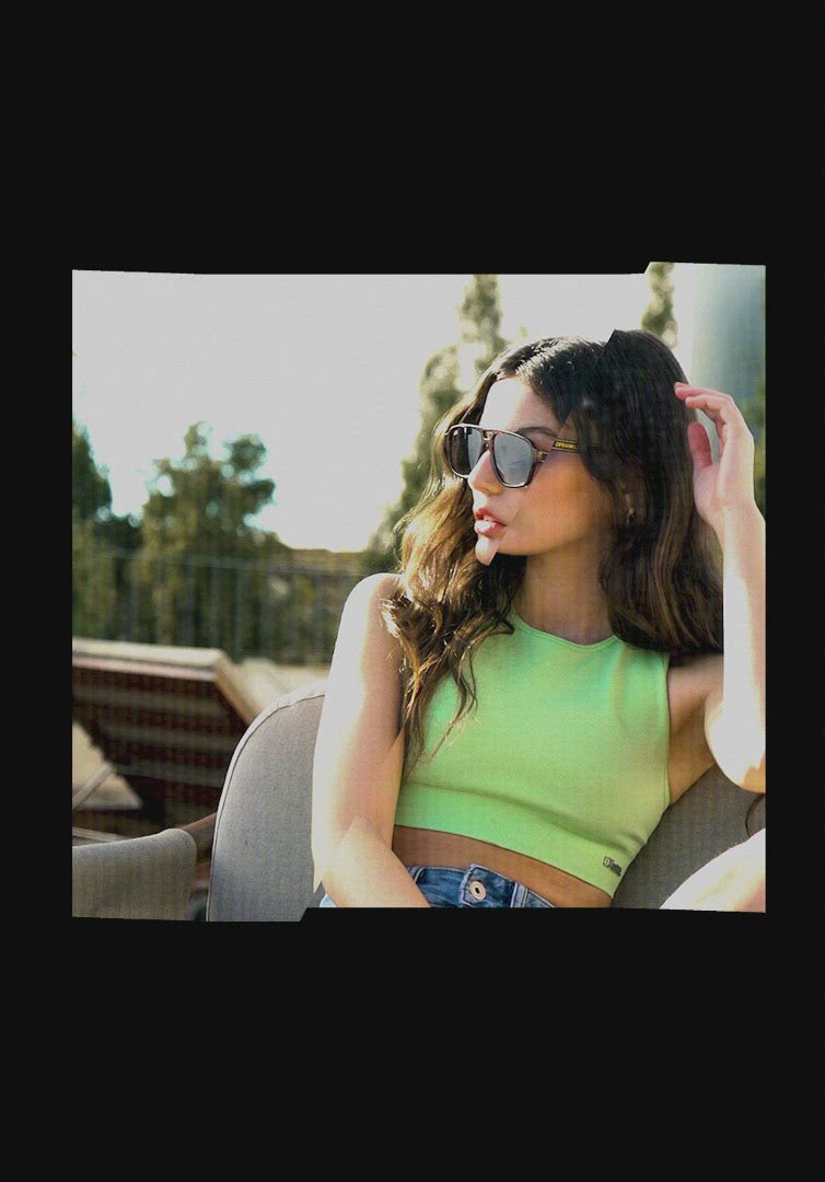 Load video: Big D Montana Carey / Grad Blue Flash