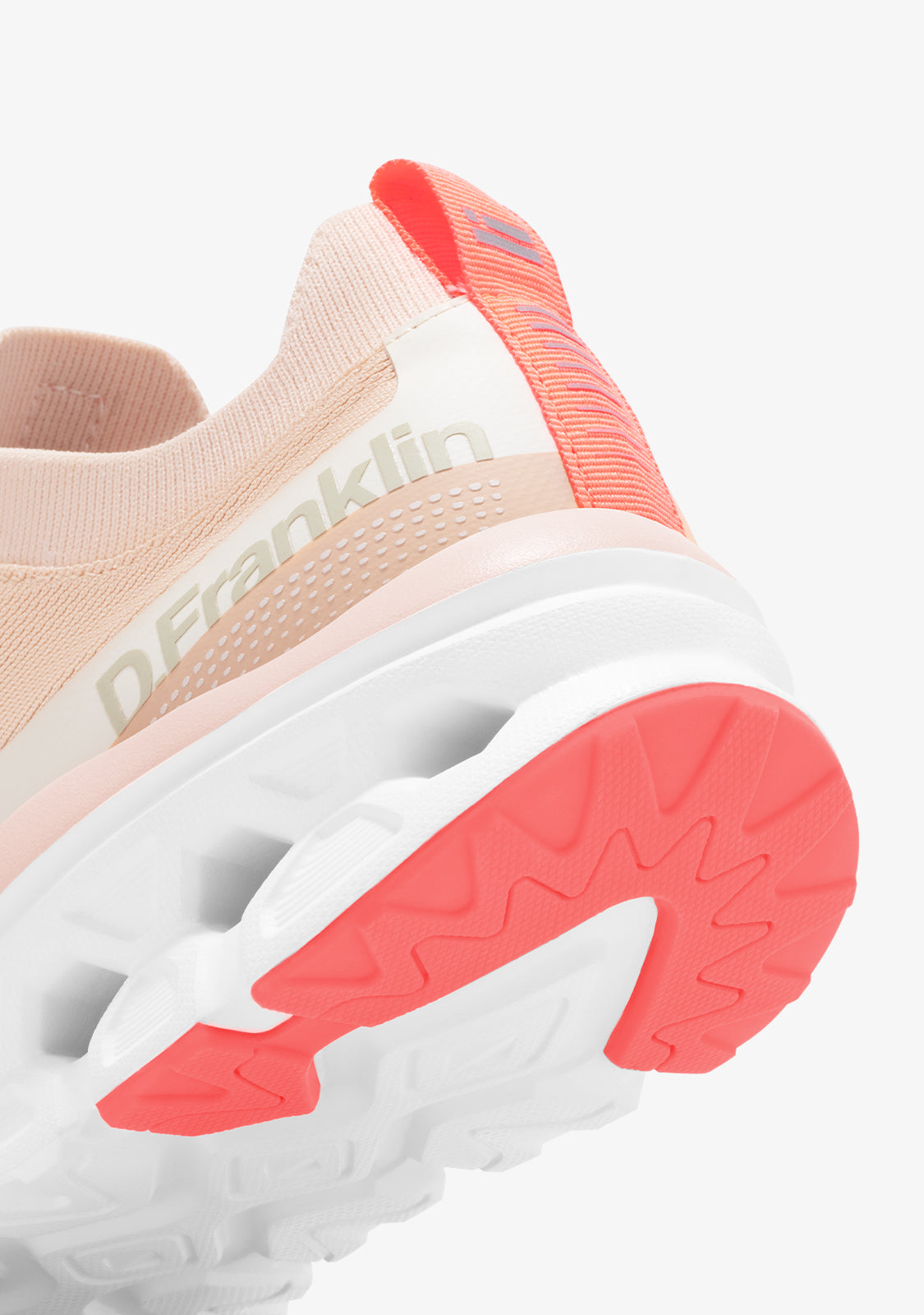 Aero Sneakers Mesh Coral