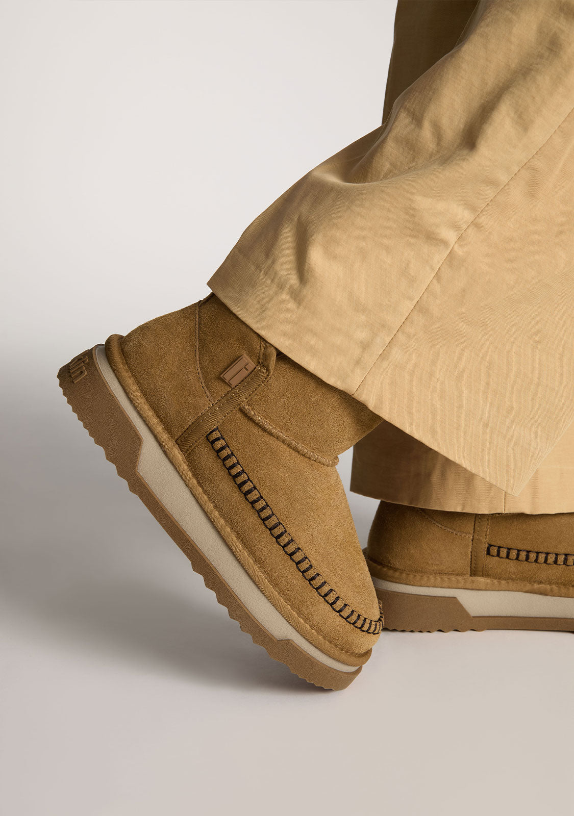 Atlas Basic Chestnut