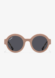 913 Shiny Tan / Smoke
