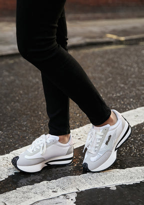Meteoro White