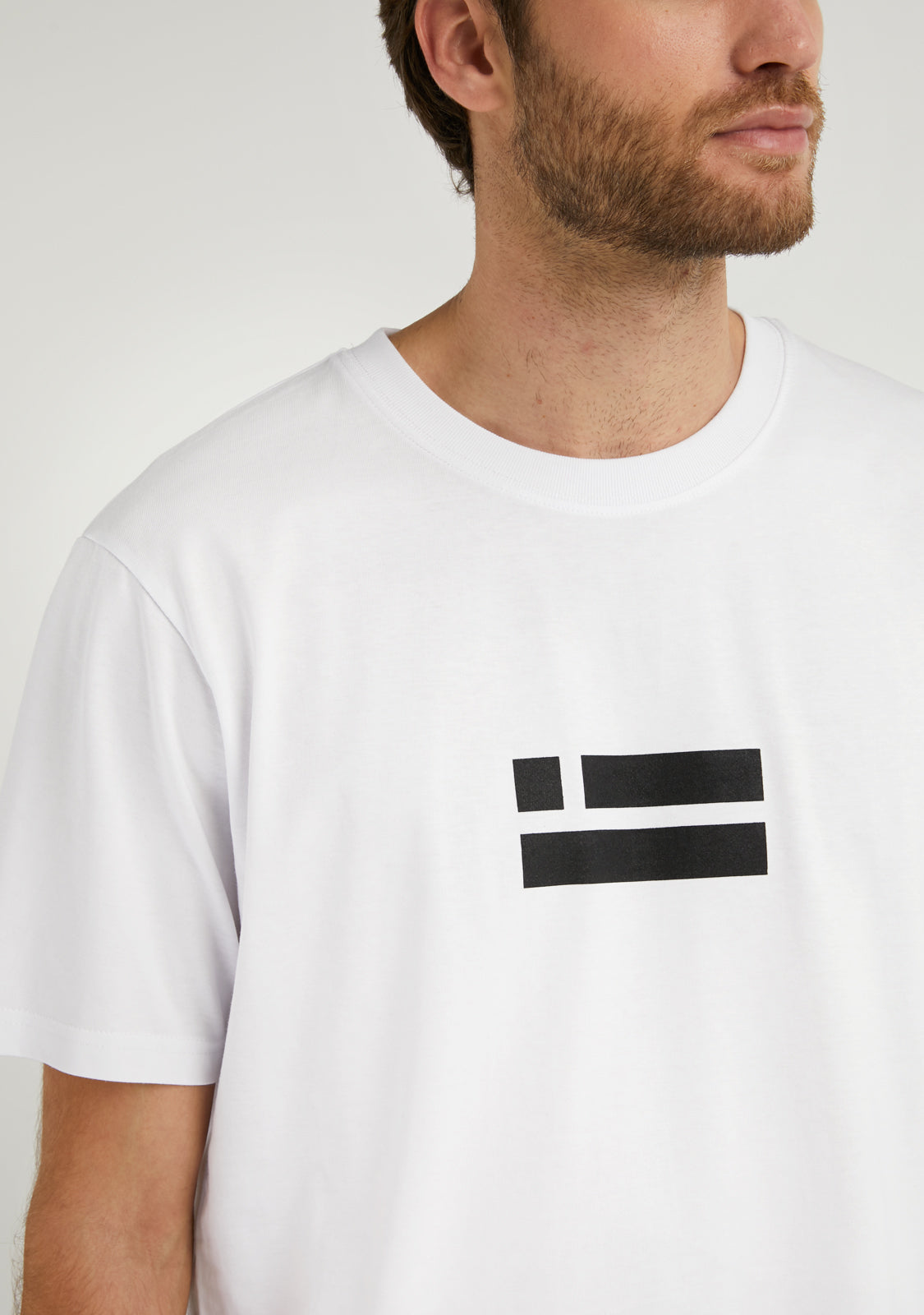 Flag T-Shirt White / Black