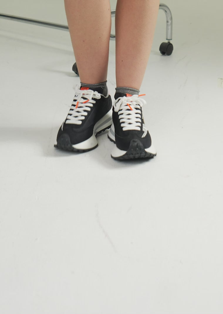 Load video: Meteoro Star Black / Black